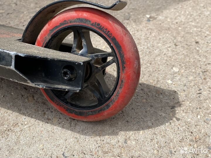 Трюковой самокат