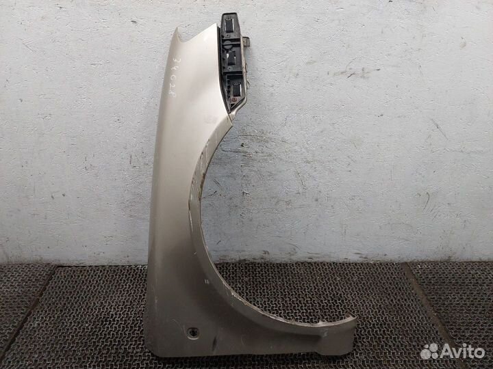 Крыло Skoda SuperB, 2003