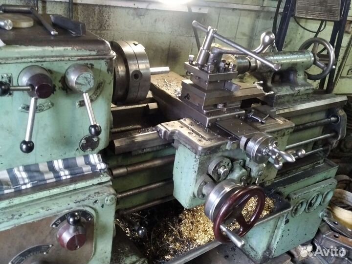 Токарный станок1а616