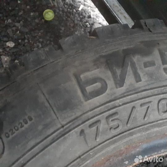 Toyo Observe G3-Ice 225/70 R16