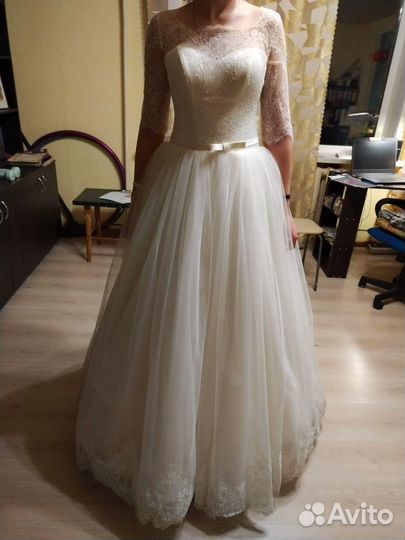 Свадебное платье