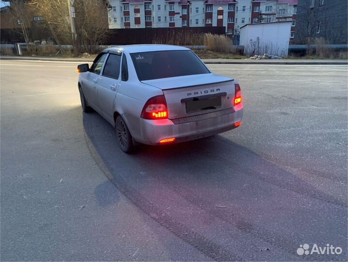 LADA Priora 1.6 МТ, 2011, 252 100 км