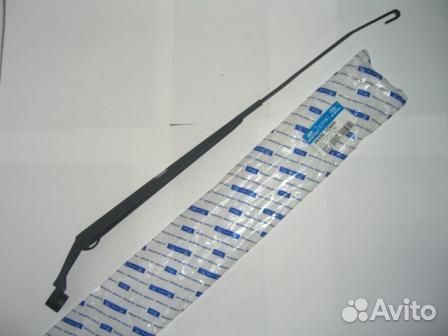 Поводок стеклоочистителя правый Hyundai Getz 02