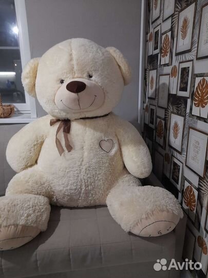 Плюшевый медведь