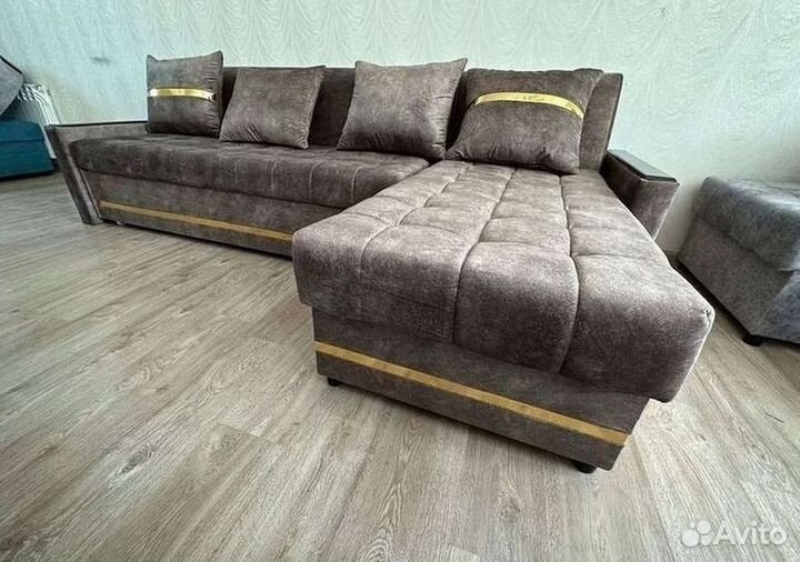 Угловой диван раскладной в наличии не б/у