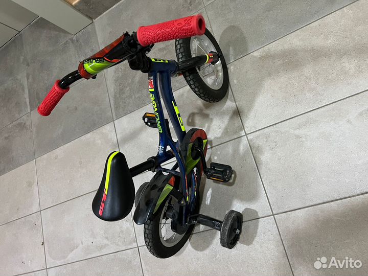 Прогулочный велосипед GT 16 grunge