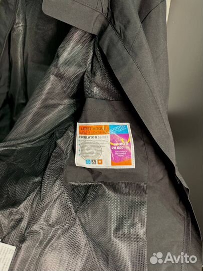 Ветровка Nike