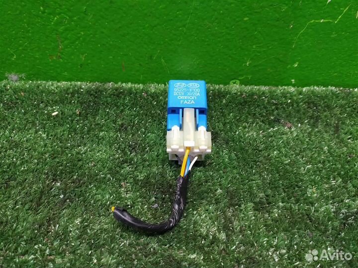 Реле стеклоочистителей KIA ceed (ED) 2010