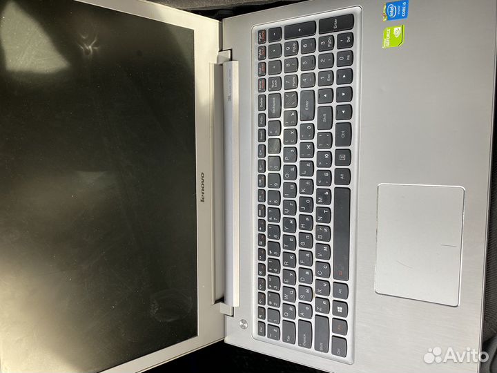 Ноутбук lenovo