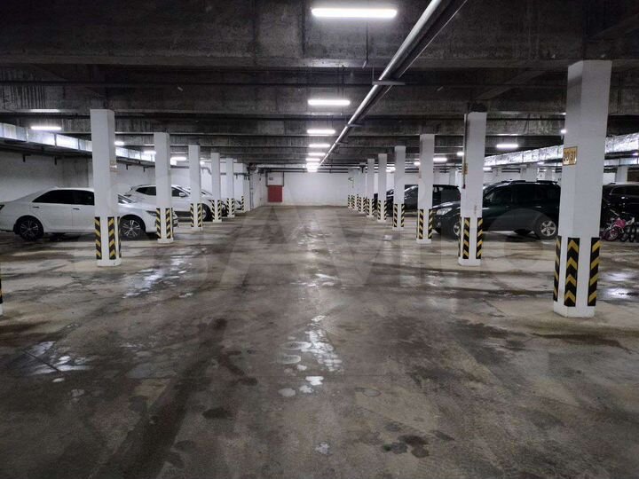 Машиноместо, 23 м²