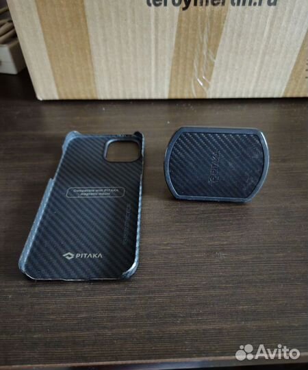 Карбоновый чехол Pitaka для iPhone 12 Pro Max