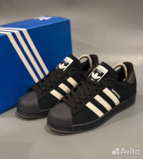 Кроссовки Adidas Superstar (42)