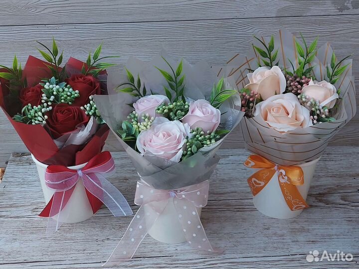 Мини букет из мыльных цветов