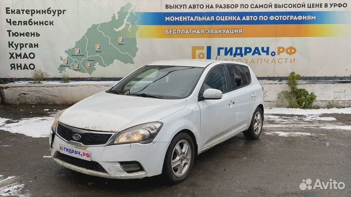 Обшивка стойки передней левой Kia Ceed (ED) 858101H000ED