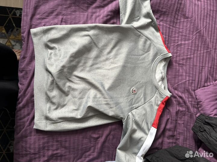 Свитшот moncler оригинал