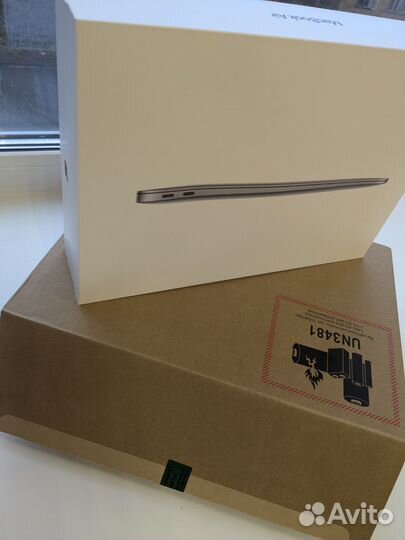 MacBook Air (новый) M1 8/256 Space Gray