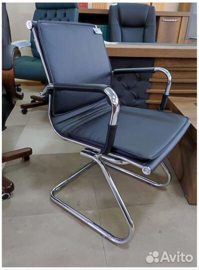 Кресло офисное