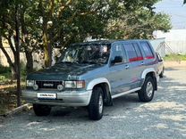 Isuzu Trooper 3.2 MT, 1997, 248 000 км, с пробегом, цена 830 000 руб.