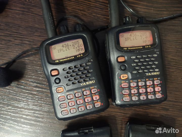 Рация yaesu vx-5r комплект 2 штуки