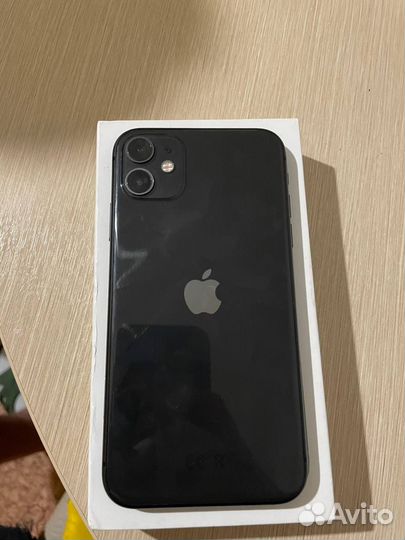 iPhone 11, 128 ГБ