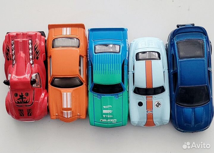 Hot wheels машинки