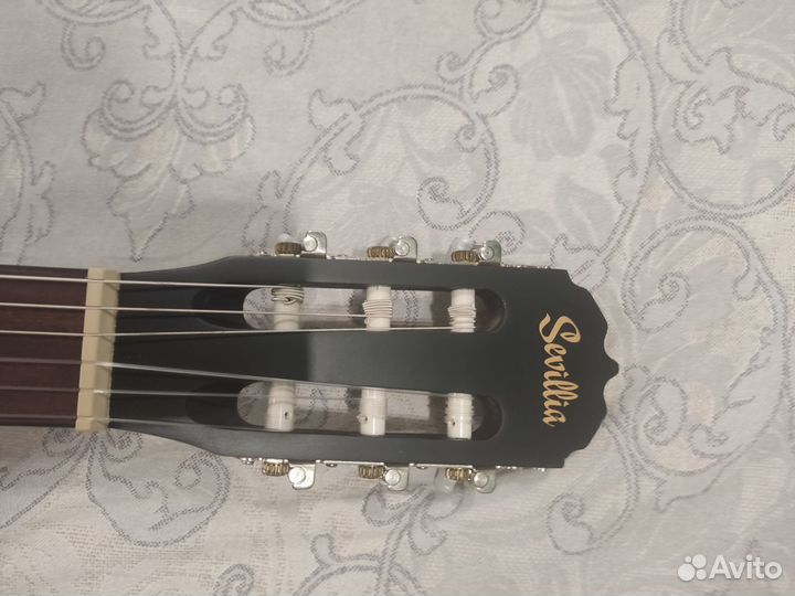 Классическая гитара sivillia model IC-100 ns