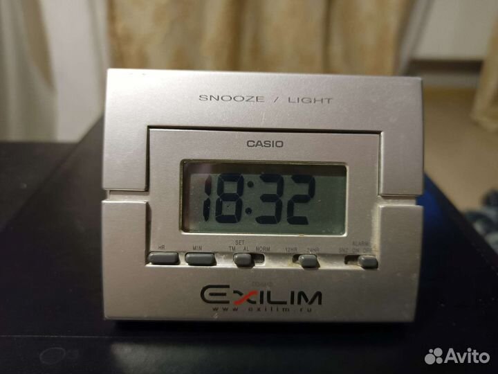 Часы Casio настольные