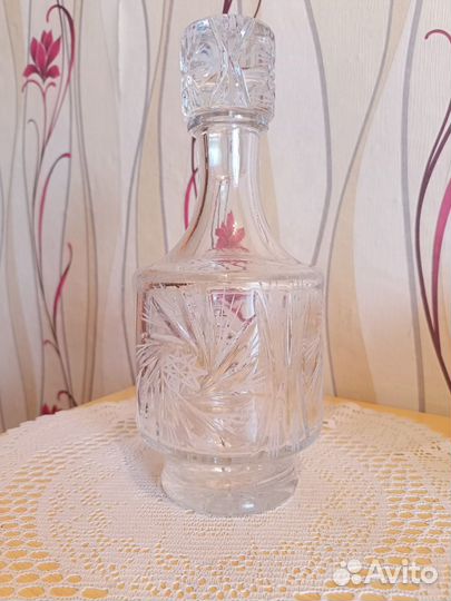 Графин хрустальный