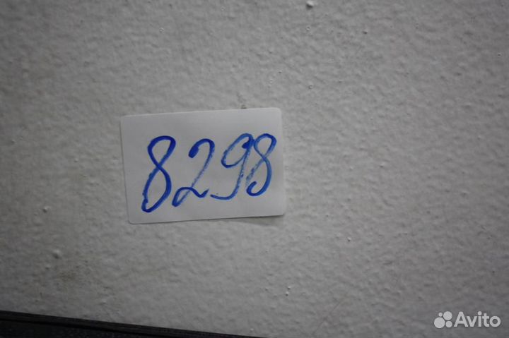 Уплотнитель стекла двери задней правой Nissan Qas