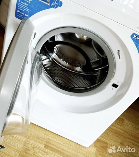 Узкая стиральная машинка Indesit