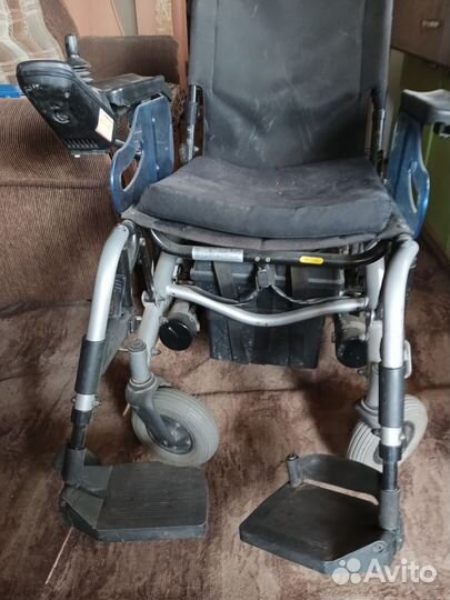 Инвалидная коляска с электроприводом бу