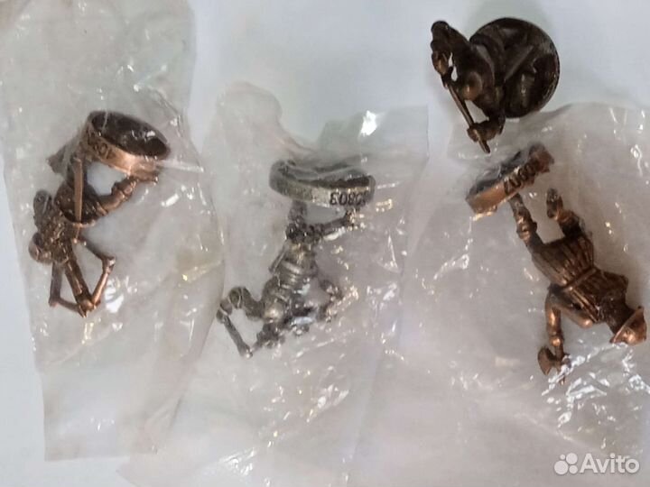 Настольная фигурка Медные солдатики трр