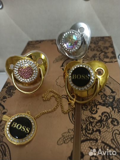 Пустышки модные новые