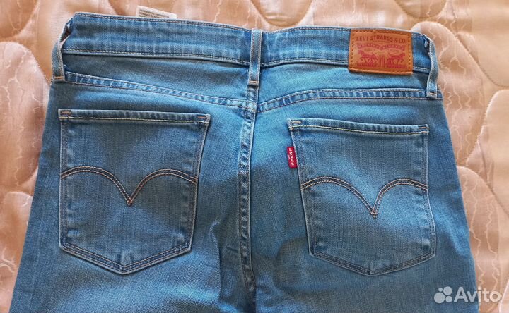 Джинсы женские levis