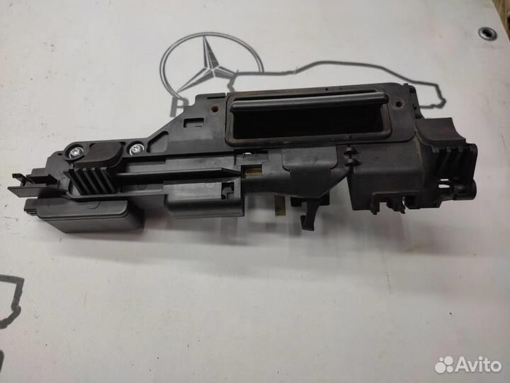 Ручка открытия багажника Vaneo 414 vaneo 166.96