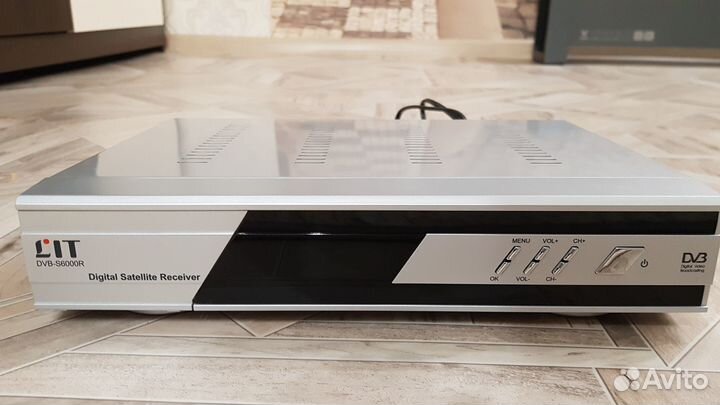 Спутниковый приёмник (ресивер) LIT DVB-S6000R