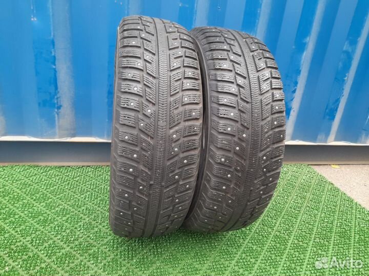 Kumho I'Zen KW22 215/65 R16 107T