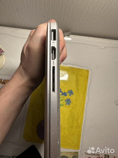 Apple MacBook Pro (Retina, 13-inch, Late 2013)