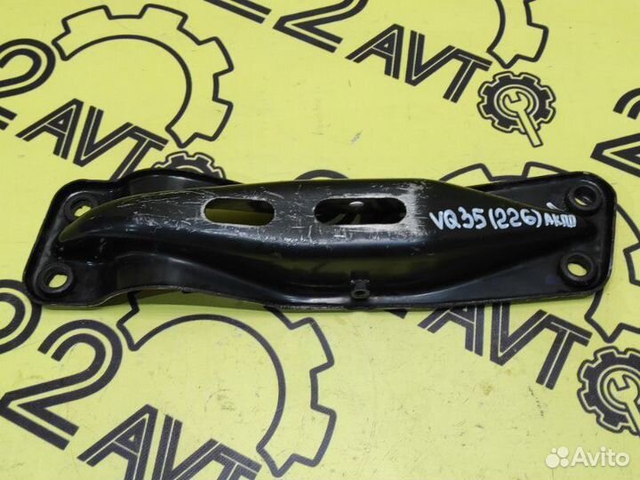 Балка АКПП Nissan VQ35DE