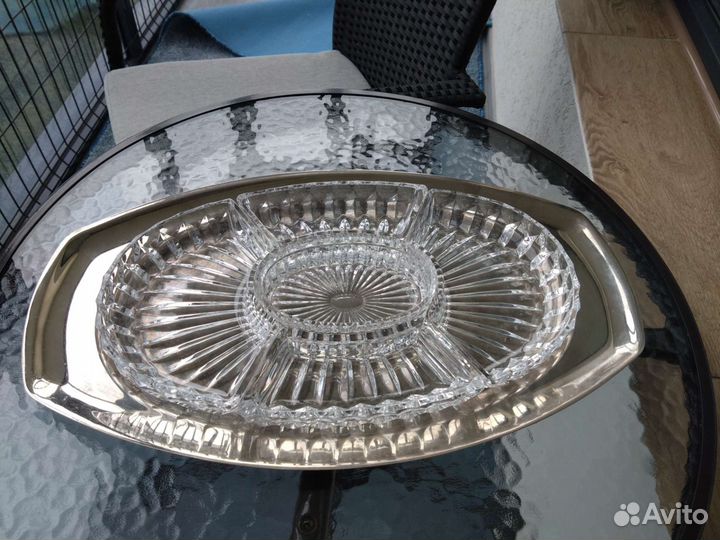 Хрустальная менажница на мельхиоровом подносе