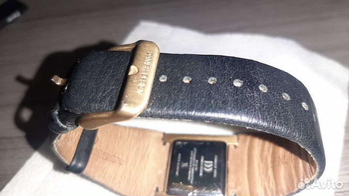Часы Danish Design