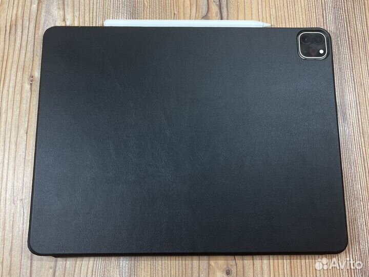 Магнитный черный кожаный чехол для iPad Pro 12.9