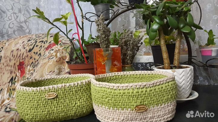 Корзина вязаная крючкомдля мелочей