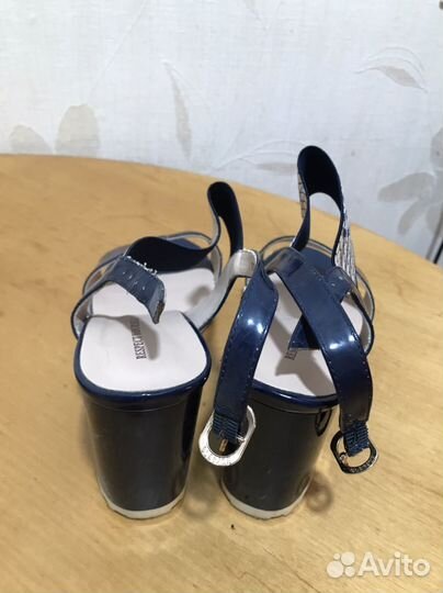 Обувь женская 26 см