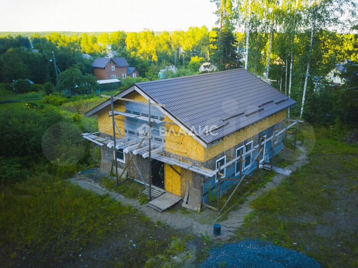 Дача 200 м² на участке 15 сот.