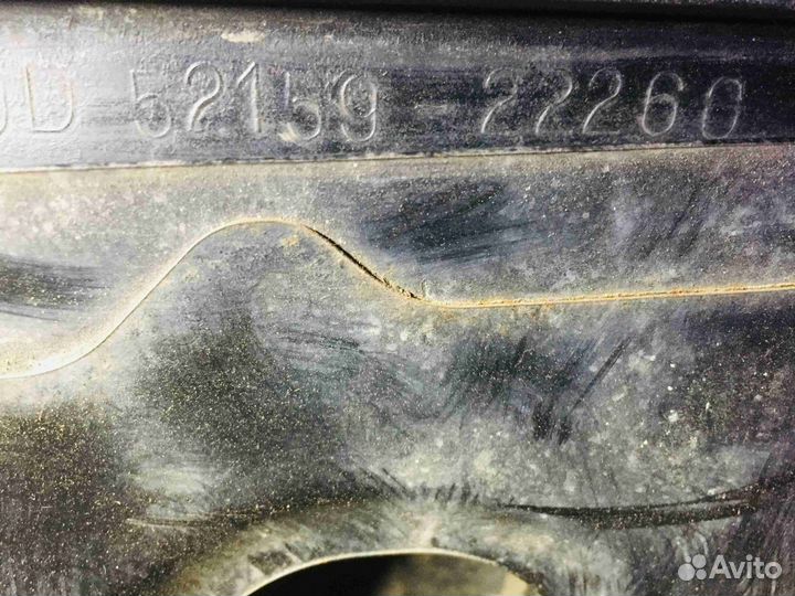 Бампер задний Toyota Mark II X80 Белыйцарапинырыча