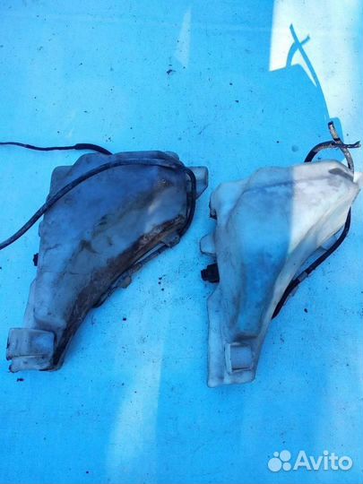 Бачок омывателя лобового стекла 8n0955453a