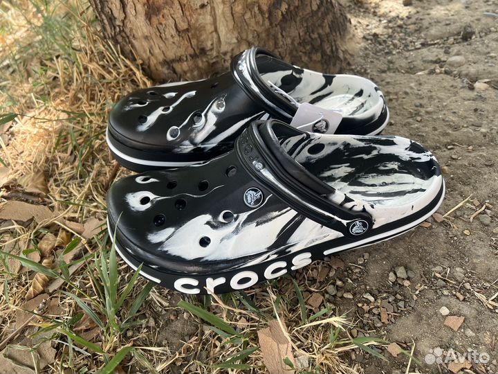 Мужские crocs градиент