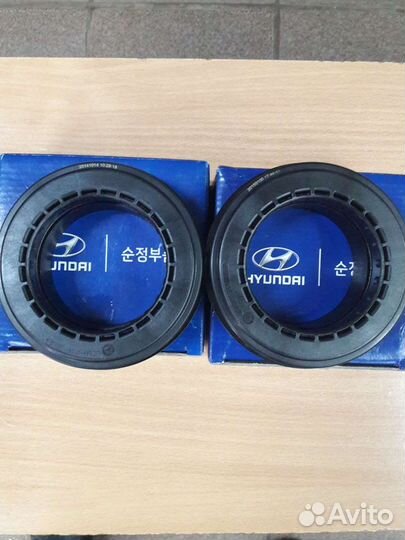 Опора амортизатора