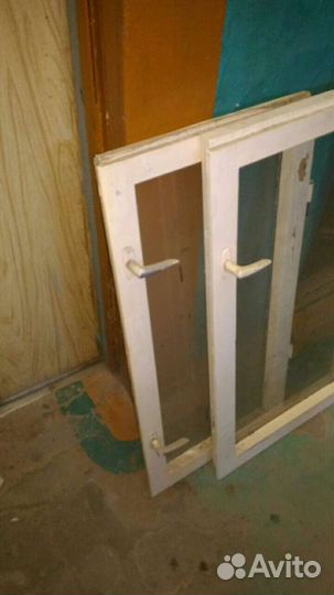 Оконные рамы Б/У (3шт) дерево на дачу цена за шт